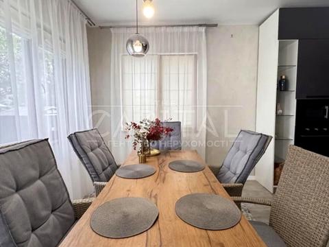 дом по адресу Цветочная ул., 1