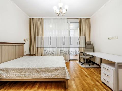 квартира за адресою Андрія Верхогляда вул. (Михайла Драгомирова), 16-Б