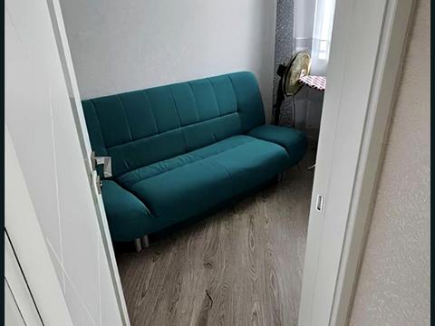 будинок за адресою 23 Серпня вул.