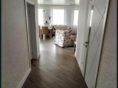 будинок за адресою 23 Серпня вул.