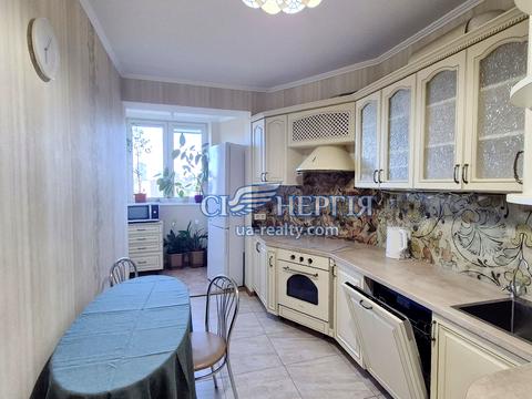 квартира за адресою Ризька вул., 73-Г