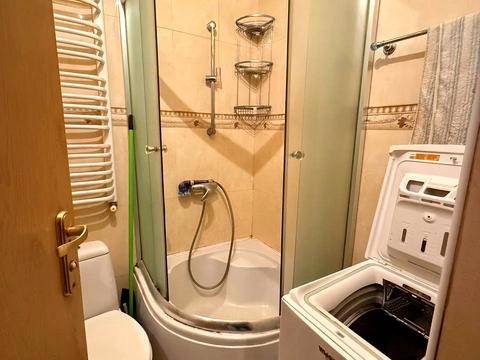 квартира за адресою Грушевського вул., 6