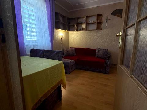 квартира за адресою Грушевського вул., 6