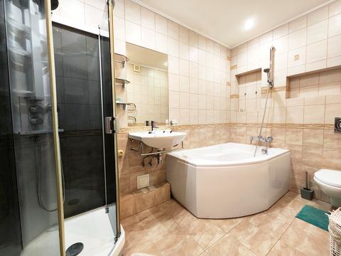 квартира за адресою Велика Китаївська вул., 10-А