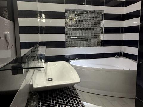 квартира за адресою Літературна вул., 1а