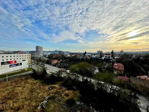 квартира за адресою Топольна вул., 4-А