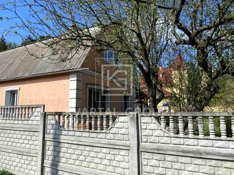 будинок за адресою Дмитрівська