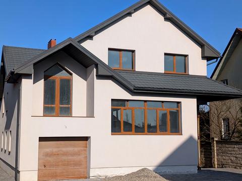 будинок за адресою Помаранчева