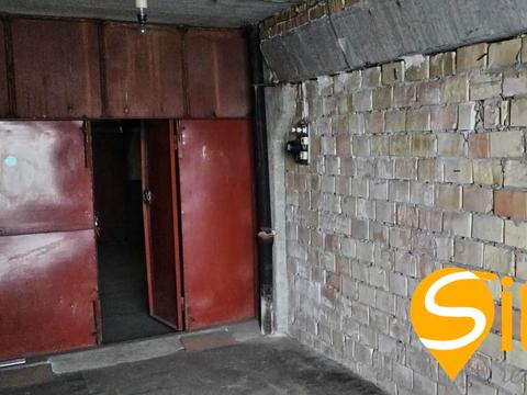 паркомісце за адресою Пантелеймона Куліша вул. (Челябінська), 2