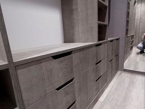 квартира за адресою Зернова вул., 47