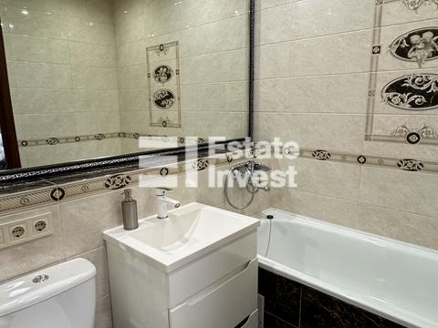 квартира по адресу Софии Русовой ул., 5-Б