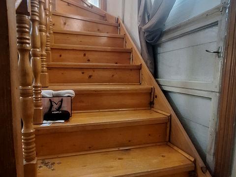 дом по адресу Центральна