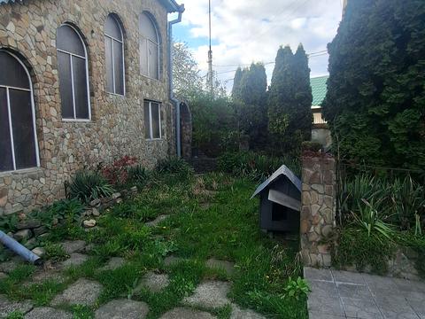 дом по адресу Центральна