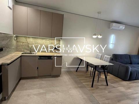 квартира за адресою Олександра Олеся вул., 8/17