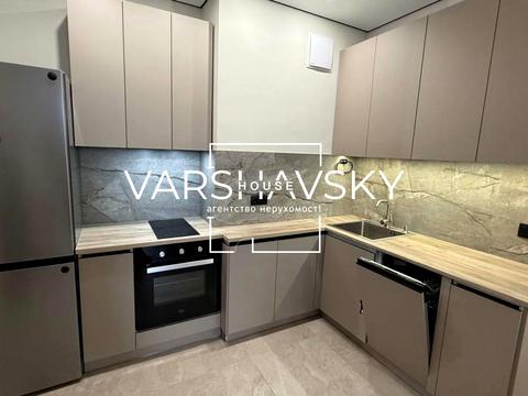 квартира за адресою Олександра Олеся вул., 8/17