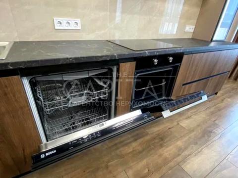 квартира за адресою Михайла Максимовича вул. (Онуфрія Трутенка), 32-Б