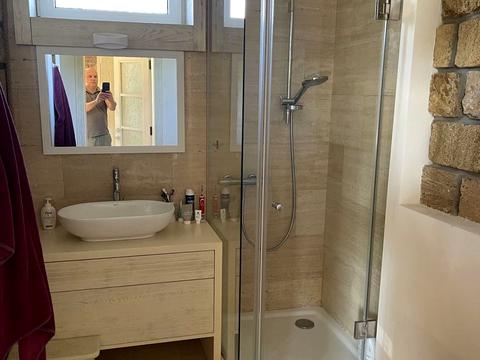 будинок за адресою Молодіжна вул.