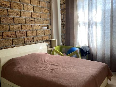 будинок за адресою Молодіжна вул.