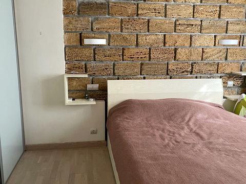 будинок за адресою Молодіжна вул.