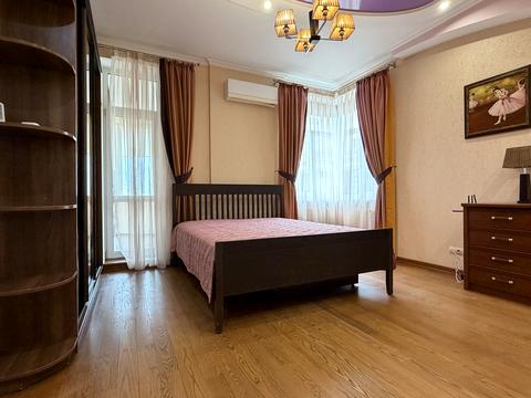 квартира по адресу Леси Украинки бульв., 7-Б