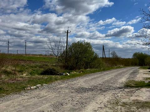 участок по адресу с. Лисиничи, Сагайдачного