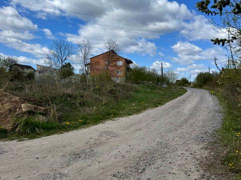 участок по адресу с. Лисиничи, Сагайдачного