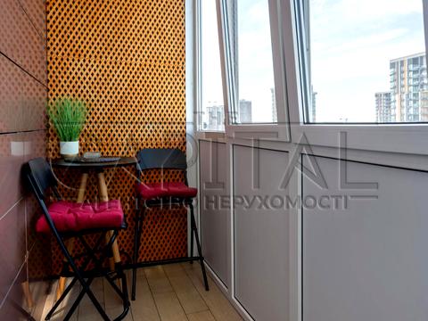 квартира по адресу Василия Тютюнника ул. (Анрі Барбюса), 53