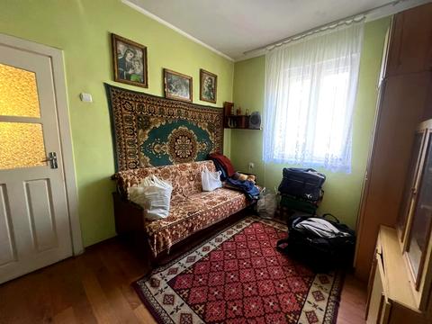 будинок за адресою Головна