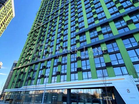 квартира за адресою Причальна вул., 8