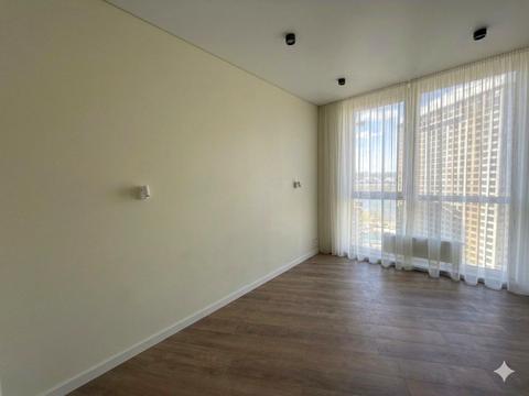 квартира за адресою Причальна вул., 8