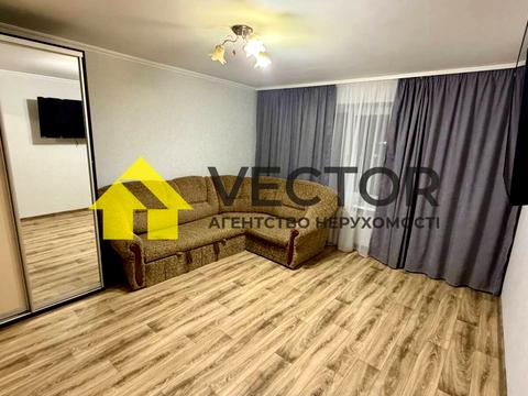 квартира за адресою Миру вул., 7