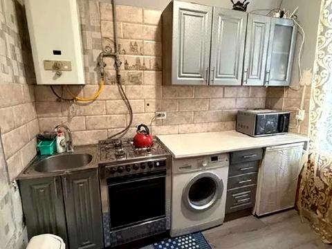 квартира за адресою Братів Міхновських вул. (Московська), 19