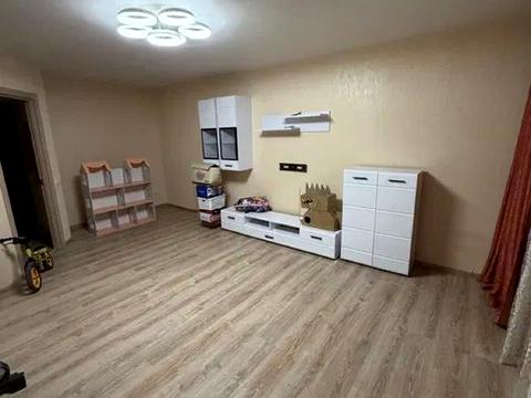 квартира за адресою Боровиковського бульв., 2/4