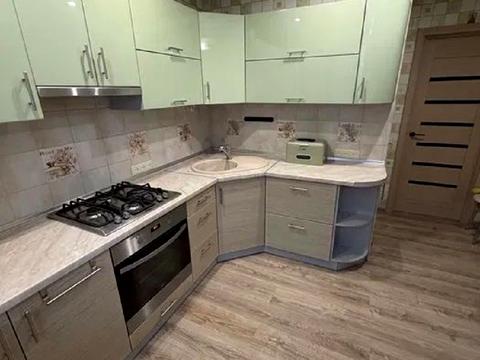 квартира за адресою Боровиковського бульв., 2/4