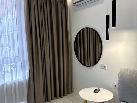 квартира за адресою Салютна вул., 2к1