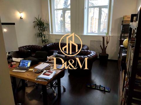 коммерческая по адресу Институтская ул., 24/7