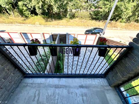 будинок за адресою с. Петропавлівська Борщагівка, Зелений Гай