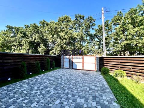 будинок за адресою с. Петропавлівська Борщагівка, Зелений Гай