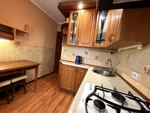 квартира за адресою Райдужна вул., 3-Б