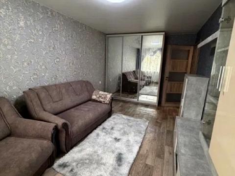 квартира по адресу Квартальна ул. (Гладкова), 12