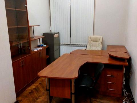 коммерческая по адресу Марка Кропивницького, 9