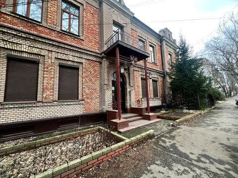 коммерческая по адресу Марка Кропивницького, 9