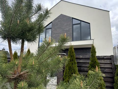 дом по адресу Хмельницького