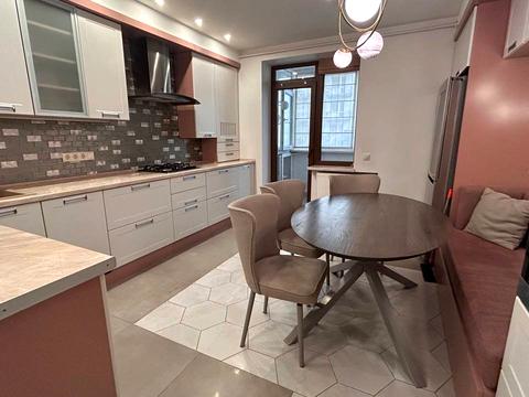 квартира за адресою Івана Рубчака вул., 21