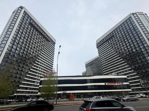 квартира за адресою Причальна вул., 14