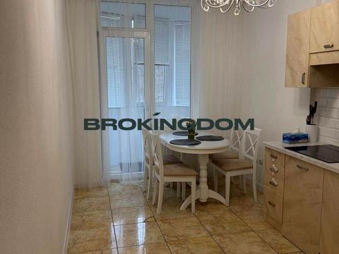 квартира по адресу Ивана Крамского ул., 9