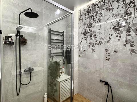 квартира за адресою Нагірна вул., 16