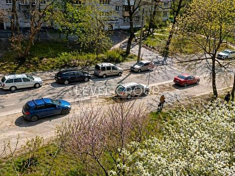 квартира за адресою Верховинна вул., 80