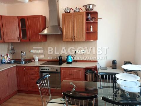 квартира по адресу Анны Ахматовой ул., 13-Б