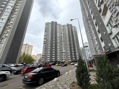 коммерческая по адресу Ревуцкого ул., 54